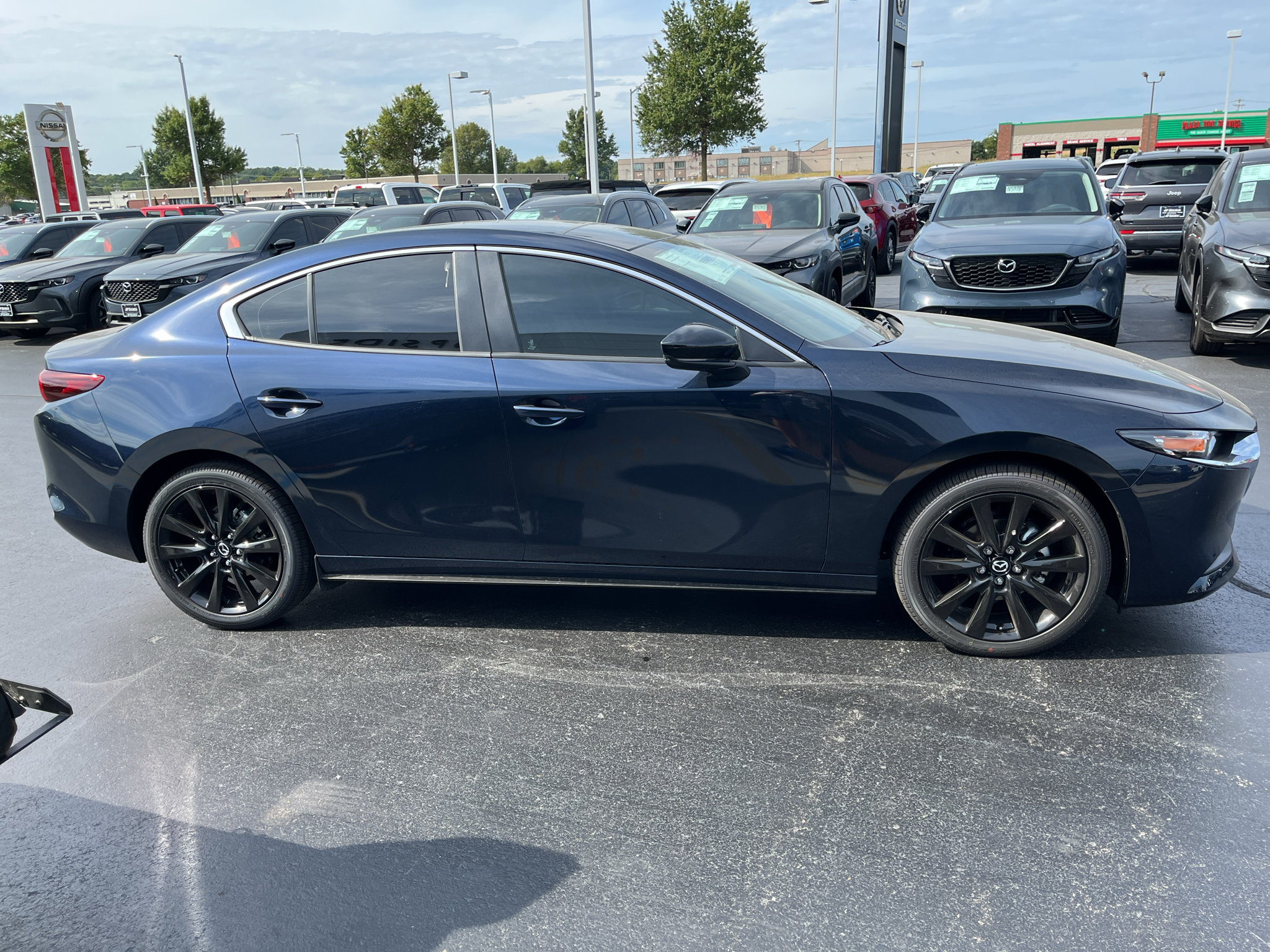 New 2026 MAZDA MAZDA3 s Sport FWD image 8