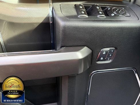 Used 2017 Ford F150 Lariat image 8