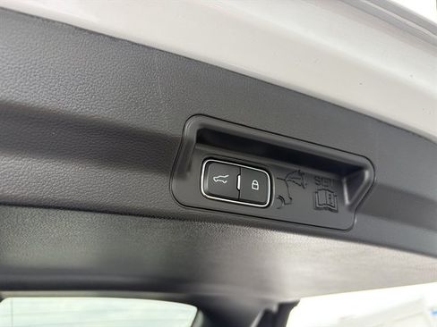 Used 2026 Ford Explorer Platinum w/ LUX Leather Package AWD/4WD image 68