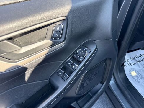 Used 2022 Ford Escape SE w/ Convenience Package image 25