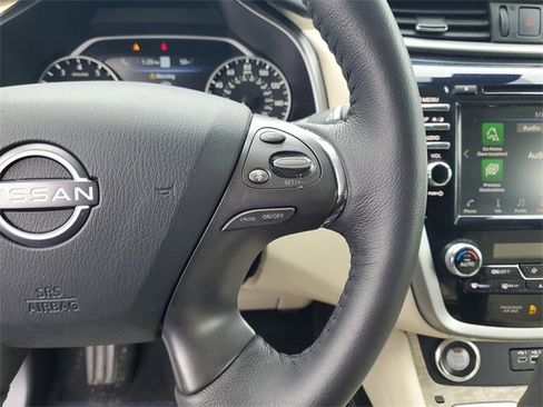 Used 2024 Nissan Murano SL image 16