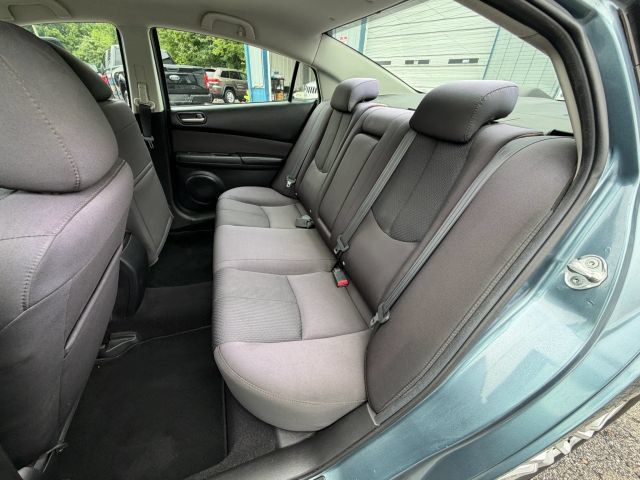 Used 2012 MAZDA MAZDA6 i Sport FWD image 10