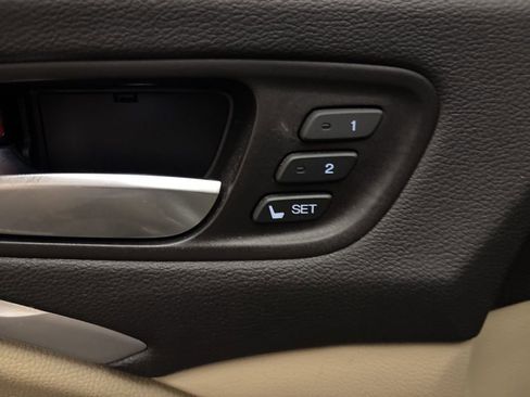 Used 2020 Acura MDX SH-AWD image 12