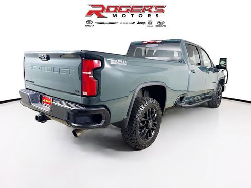Used 2025 Chevrolet Silverado 2500 LT w/ Trail Boss Package image 13