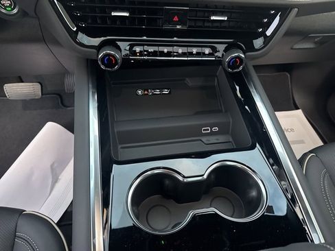 New 2026 Chevrolet Tahoe Premier image 17