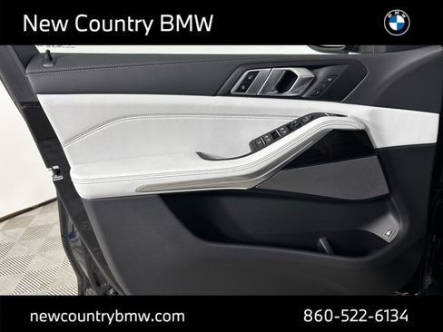 New 2026 BMW X5 xDrive50e image 13