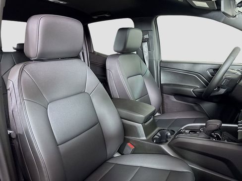 New 2026 Chevrolet Colorado Trail Boss w/ Off-Road Front Bumper Package image 27