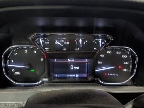 Used 2022 GMC Sierra 3500 SLE w/ SLE Value Package image 8