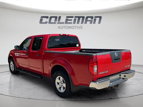 Used 2010 Nissan Frontier SE w/ Moonroof Pkg AWD/4WD image 4