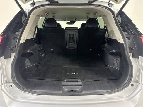 Used 2018 Nissan Rogue SL AWD/4WD image 27