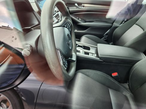 Used 2019 Honda Accord LX image 8