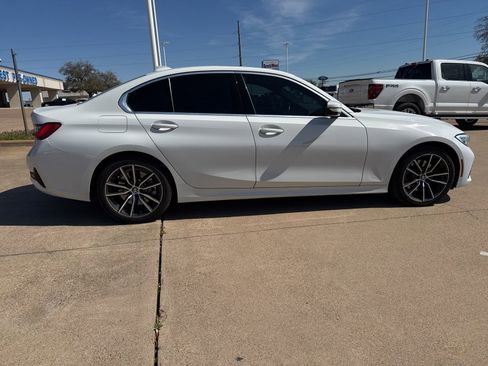 Used 2020 BMW 330i Sedan w/ Convenience Package image 8