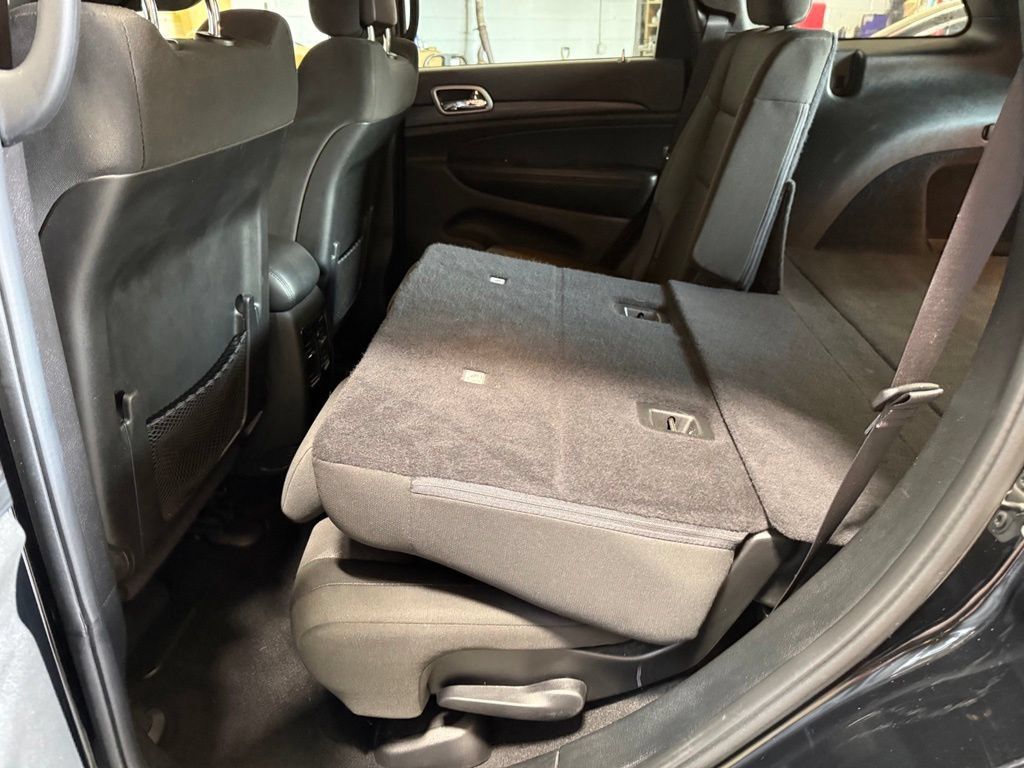 Certified 2020 Jeep Grand Cherokee Laredo AWD/4WD image 27