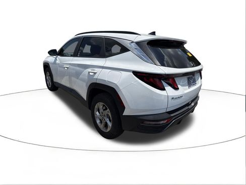 Used 2024 Hyundai Tucson SEL AWD/4WD image 3