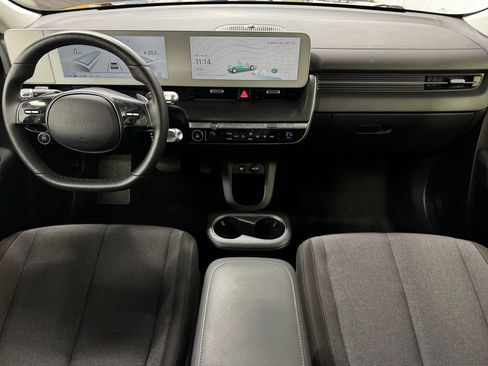 Used 2024 Hyundai Ioniq 5 SEL AWD/4WD image 17