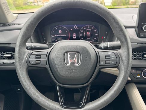 Used 2024 Honda Accord EX image 16