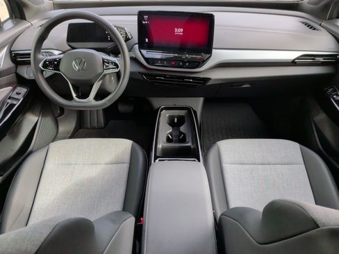 Used 2023 Volkswagen ID.4 Pro image 28