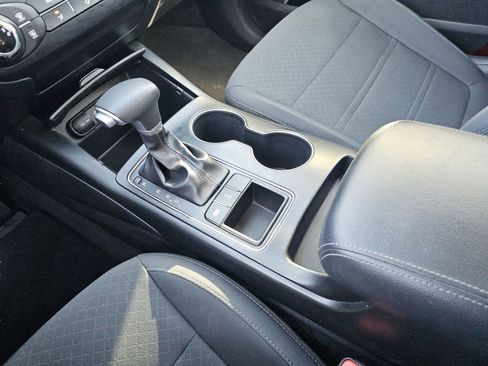 Used 2020 Kia Sorento AWD V6 image 31