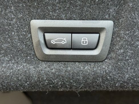 New 2026 BMW 330i Sedan image 16