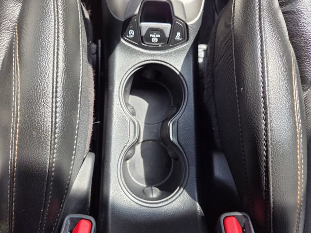 Used 2018 Jeep Compass Latitude w/ Cold Weather Group FWD image 28