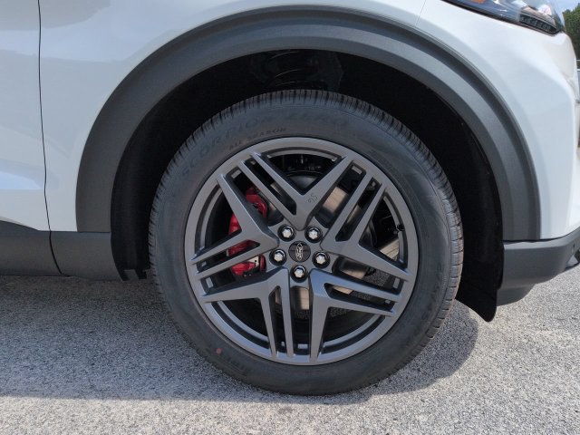 New 2027 Ford Explorer ST-Line w/ Premium Package RWD image 10