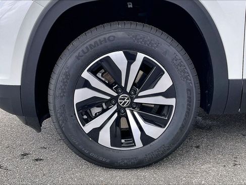 New 2026 Volkswagen Atlas SE AWD/4WD image 8