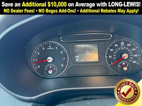 Used 2019 Kia Sorento LX image 19