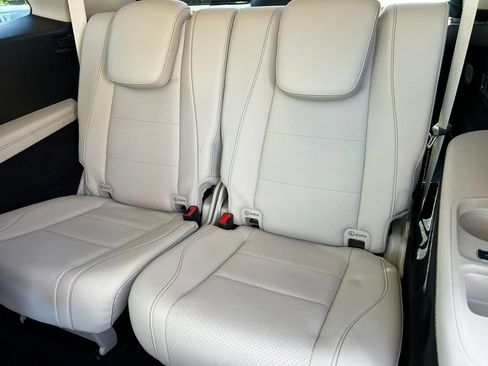 Used 2022 Mercedes-Benz GLS 450 4MATIC image 8