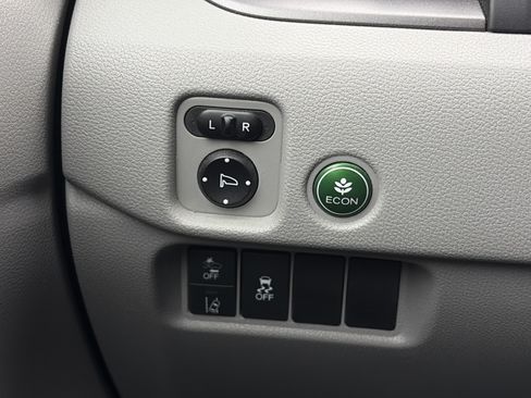 Used 2019 Honda Pilot EX image 28