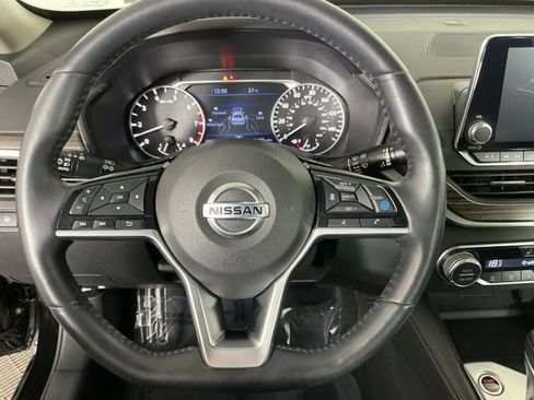 Used 2019 Nissan Altima 2.5 Platinum AWD/4WD image 16