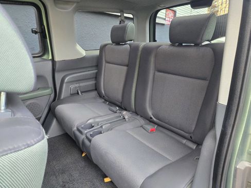 Used 2004 Honda Element EX image 8