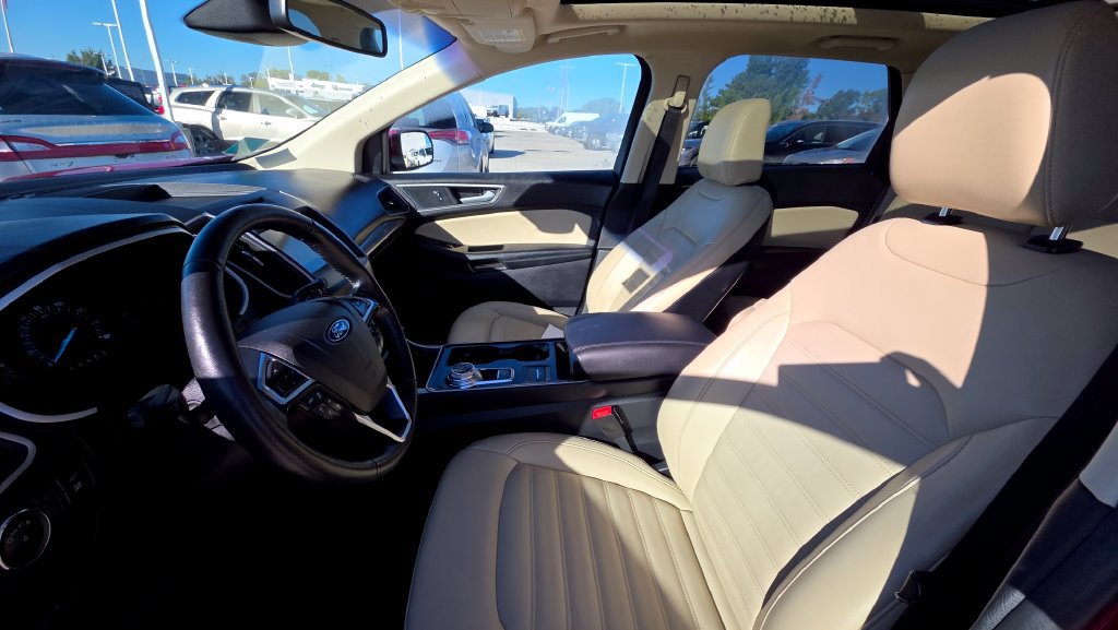 Used 2020 Ford Edge SEL w/ Convenience Package AWD/4WD image 11