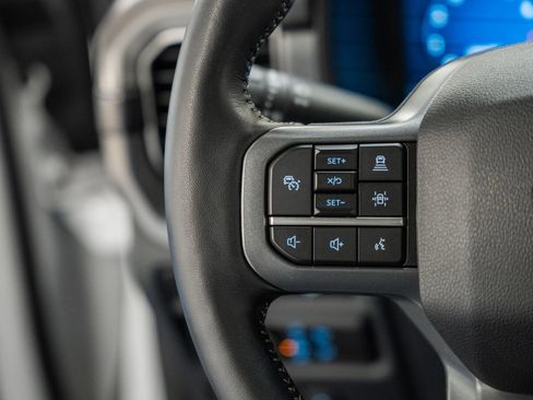 Certified 2024 Ford F150 Lariat image 32