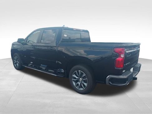New 2026 Chevrolet Silverado 1500 LT w/ Z71 Off-Road Package AWD/4WD image 3