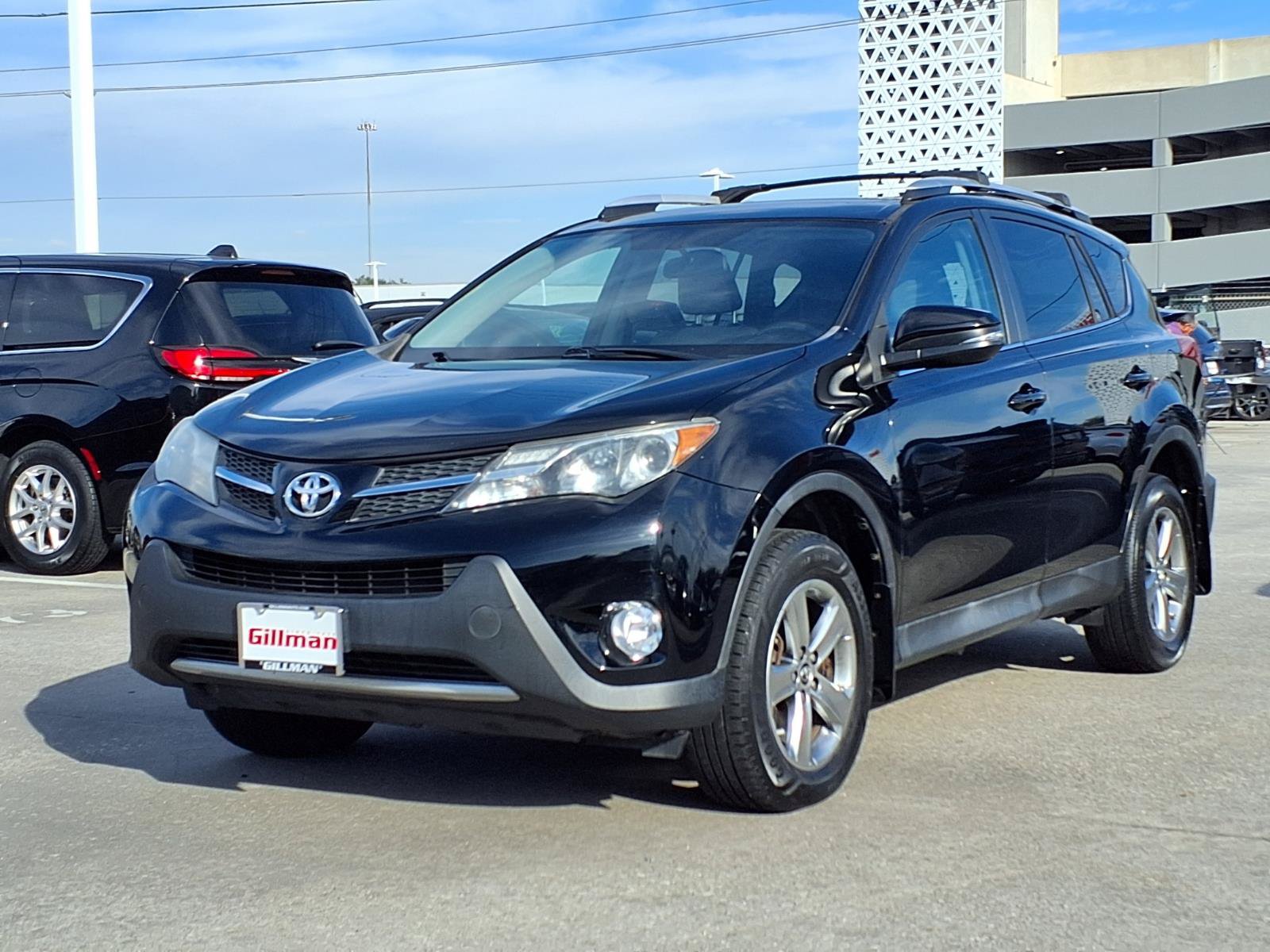 Used 2015 Toyota RAV4 XLE FWD image 5