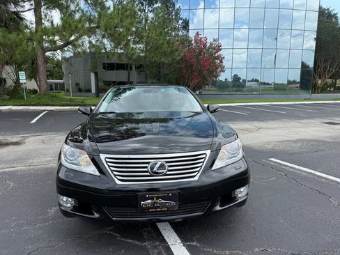 Used 2010 Lexus LS 460 L RWD image 3