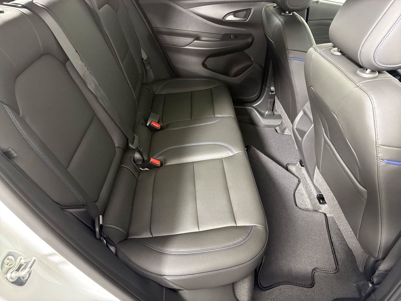 New 2026 Buick Envista Sport Touring w/ Convenience I Package FWD image 13