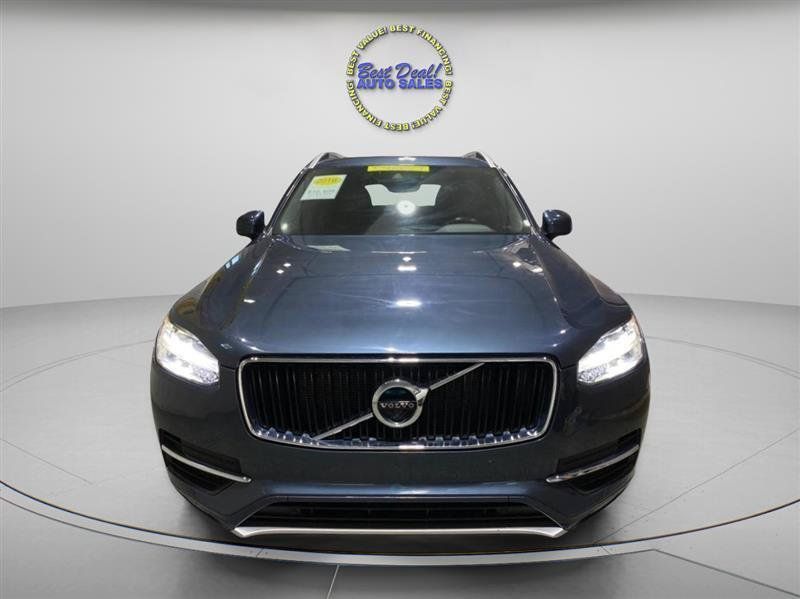 Used 2018 Volvo XC90 T5 Momentum w/ Convenience Package AWD/4WD image 7