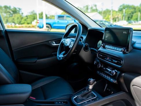 Used 2022 Hyundai Kona Limited w/ Cargo Package FWD image 23