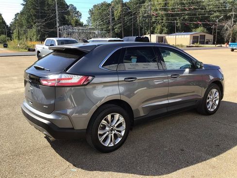 Used 2024 Ford Edge Titanium image 13