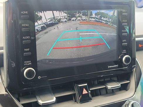 Used 2022 Toyota Corolla SE image 28