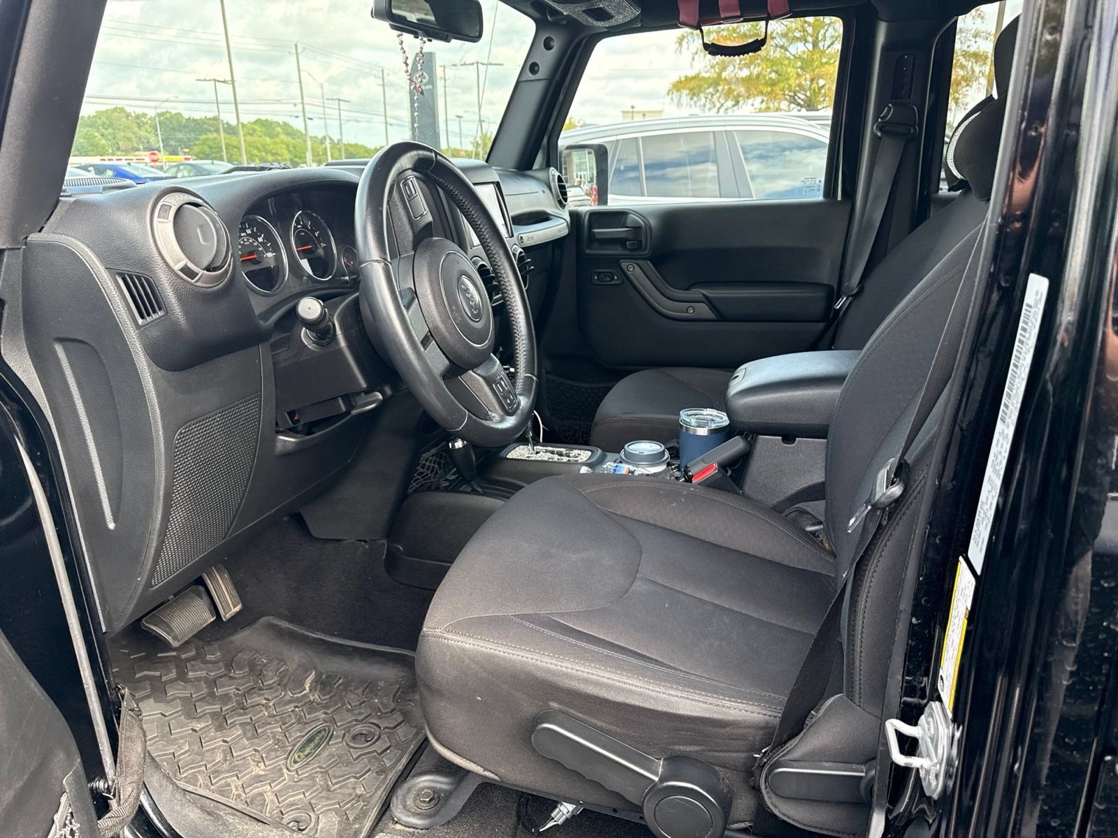 Used 2015 Jeep Wrangler Unlimited Sport w/ Quick Order Package 24S AWD/4WD image 2