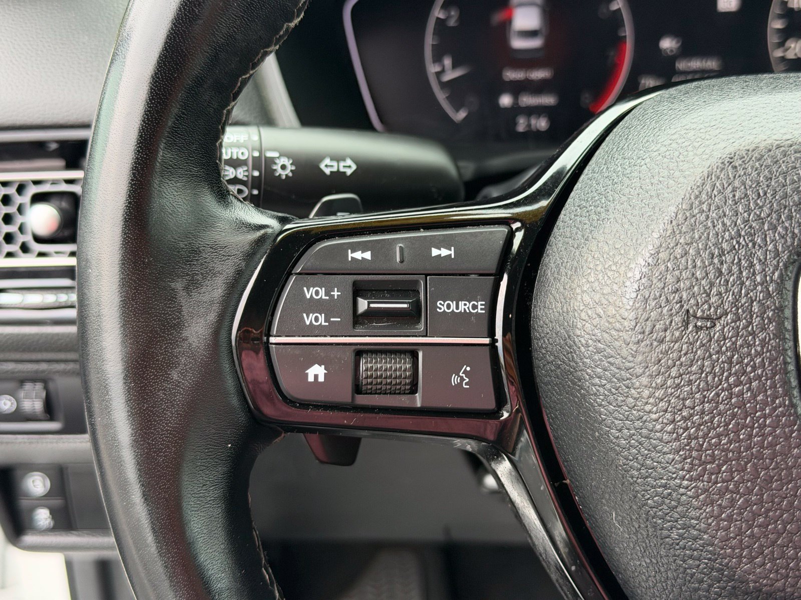 Used 2024 Honda Civic Sport image 16