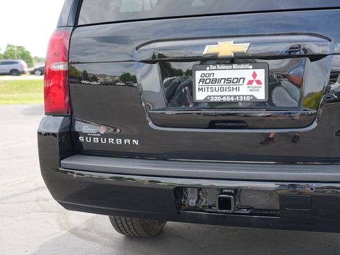 Used 2020 Chevrolet Suburban LS w/ Skid Plate Package AWD/4WD image 10
