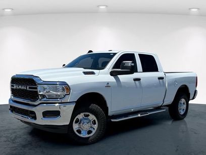 Used 2024 RAM 2500 Tradesman w/ Chrome Appearance Group