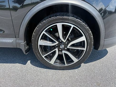 Used 2017 Nissan Rogue Sport SL w/ SL Premium Package AWD/4WD image 12