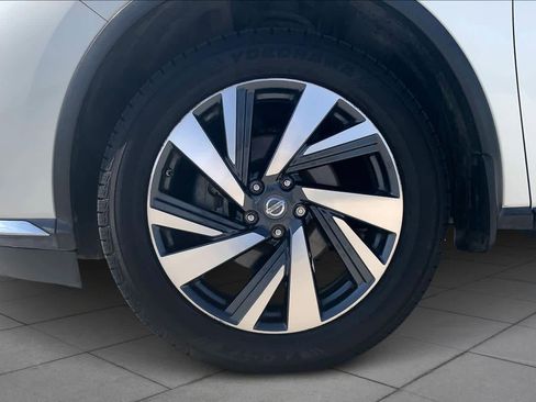 Used 2017 Nissan Murano Platinum w/ Platinum Technology Package image 11