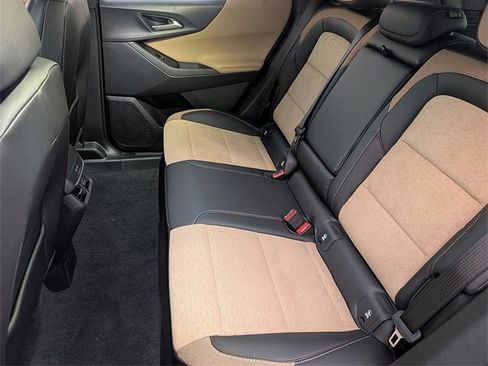 New 2026 Chevrolet Equinox ACTIV image 16