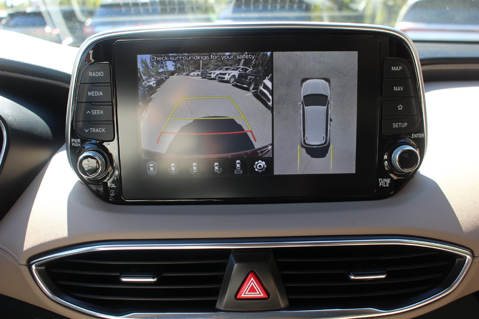 Used 2020 Hyundai Santa Fe Limited FWD image 33