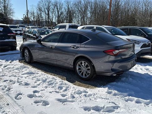 Used 2022 Acura TLX image 2